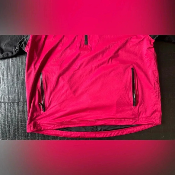 Cutter and Buck Breaker Red Weather Tech Half Zip Hooded Pullover Men’s Large - Picture 4 of 8